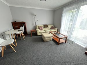 Lounge/diner- click for photo gallery